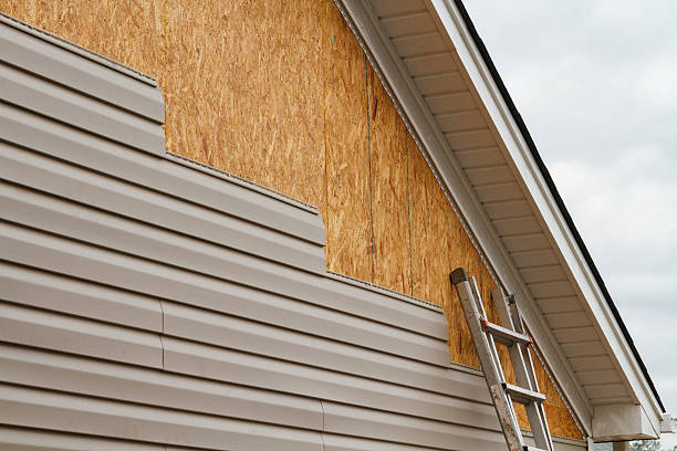 Professional Wood Siding technician working in Kirkwood, PA